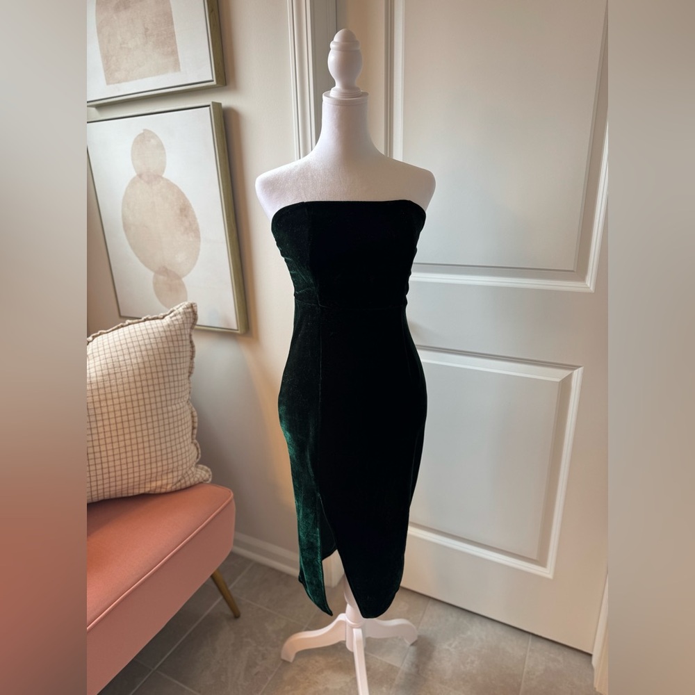 Hey Baby Forest Green Velvet Strapless Bodycon Midi Dress – Size Small